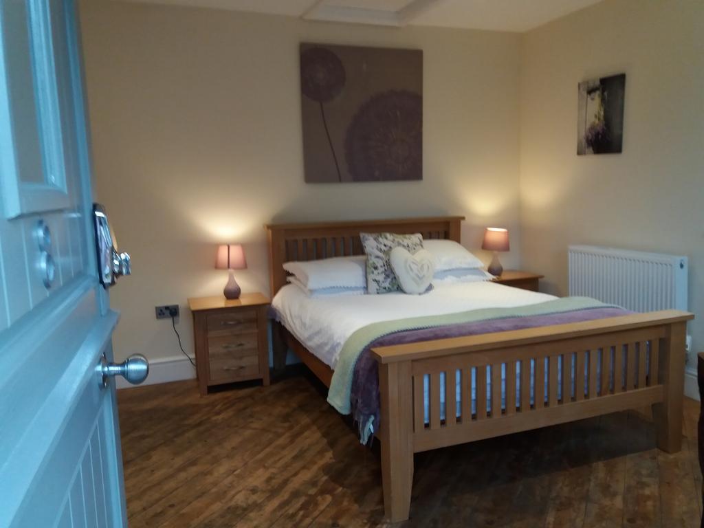 The Stables - Deer Park Farm Bed & Breakfast Solihull Ngoại thất bức ảnh
